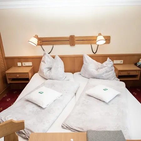 罗斯平特霍夫酒店 恩斯塔尔豪斯