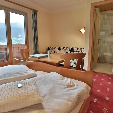 Πανσιόν Rosspointnerhof 3*