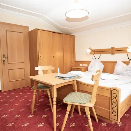 罗斯平特霍夫酒店