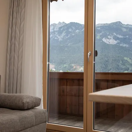 Guest house Rosspointnerhof Haus im Ennstal