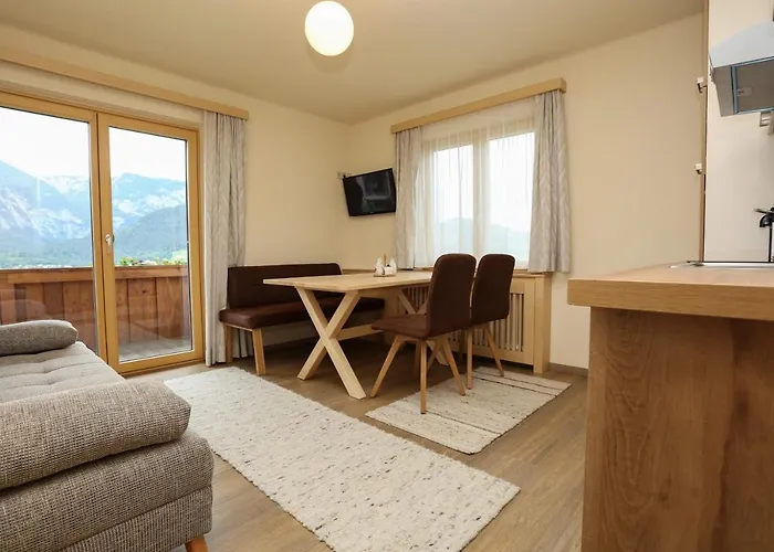 Rosspointnerhof بيت ضيافة هاوس إم إنيستال