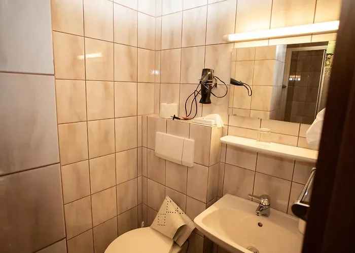 Rosspointnerhof بيت ضيافة هاوس إم إنيستال